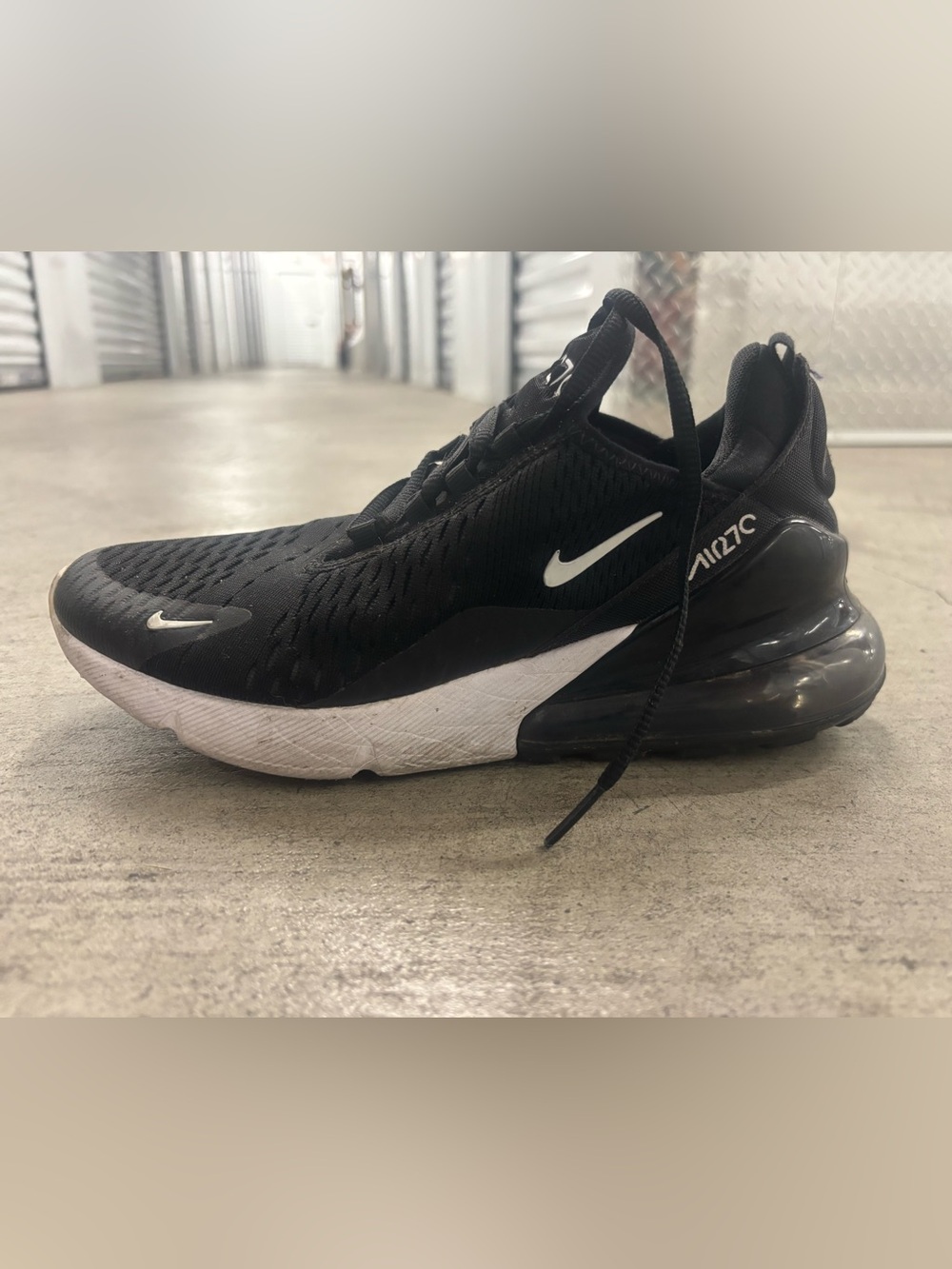 Nike Women's Black/White Air Max 270 Sneaker
